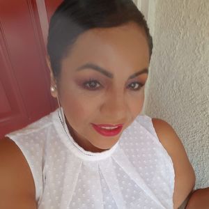 Meet your Posher, Nohemi